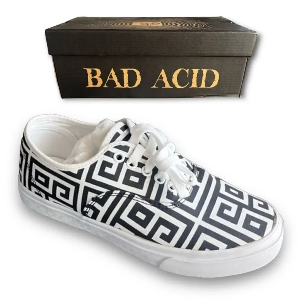 UNIF x BAD ACID Unisex Low 69 Sneakers in Black & White Size 7.5 NEW